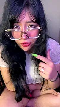 AlynaDoll_