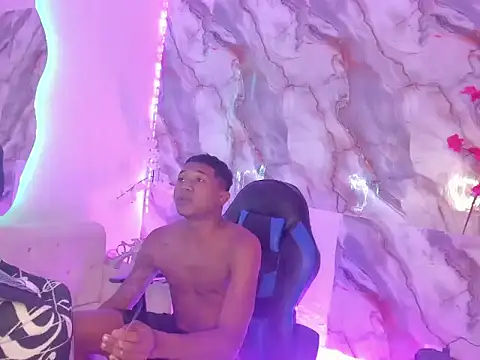 myke_dotado