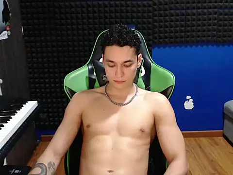 Gymbro42 live cam preview