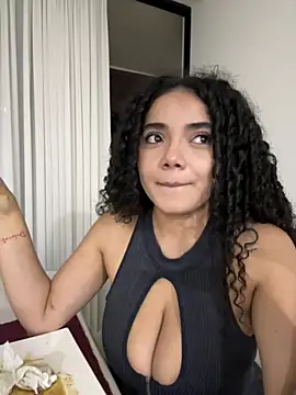 curlyierr stripchat