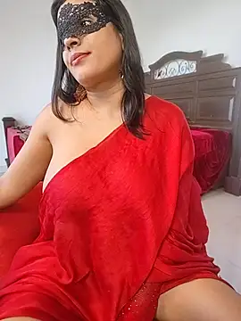 ruvi_queen (F milf) - Boobs oil 😵😵💦💦