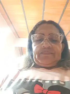 Vickyfox_ live cam preview