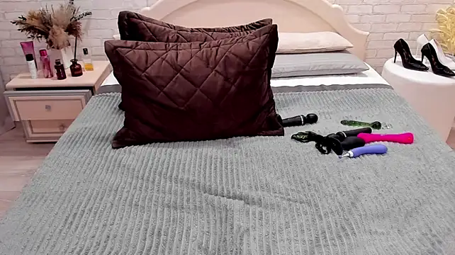 Jullia_Moor