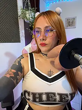 Luna_Paris_ live cam preview