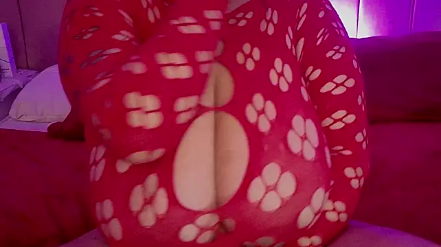MollyBigBoobs12