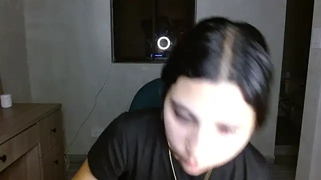 mia__lopez_