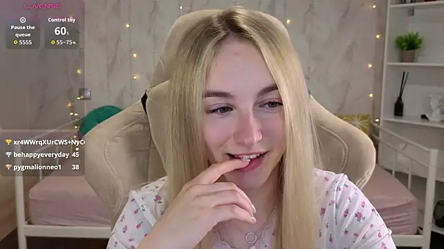 Shy_Polly