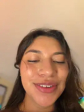 CocoaGigiMuse live cam preview