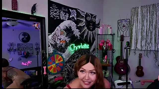 CharletteWebb live cam on StripChat