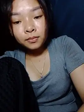 TH-milk live cam preview