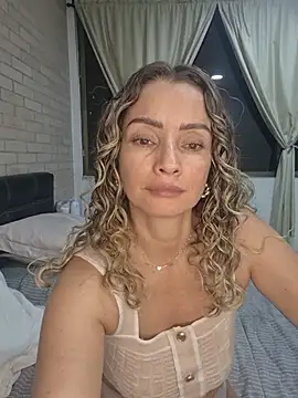 loly_horny (F milf) - 🔥💦Dildo in Pussy & Squirt💦🥰