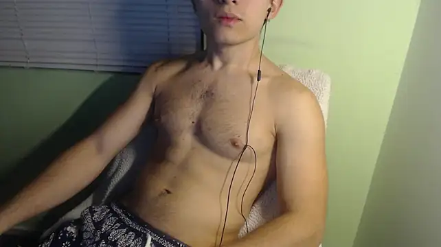the1invisibleboy live cam on StripChat