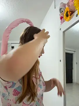 AliciaWhite_nt