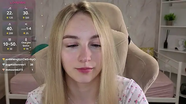 Shy_Polly