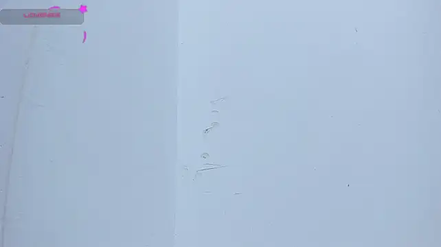 MissCurvyTop live cam preview