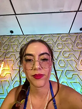 online cam to cam MelanyyJhonson15