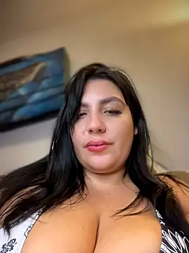 Vicky_Sixx