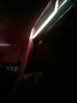 cutiess2 deepthroat handjob cam
