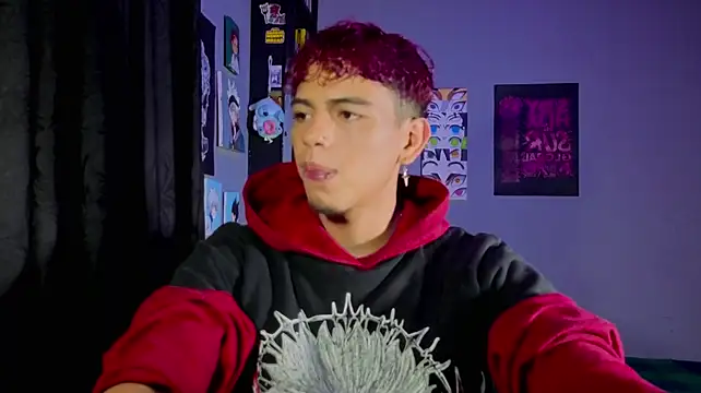 MikeyKuro webcam