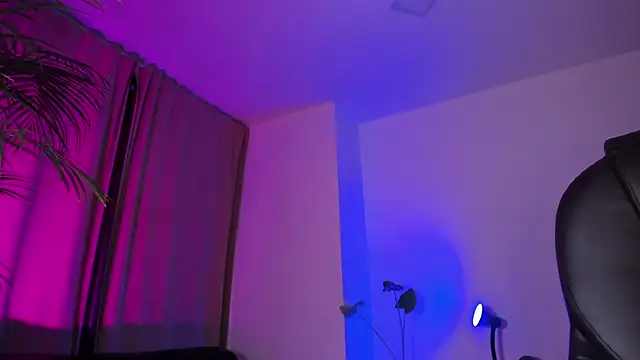 alexita_16 (F young) - SHOW BOOBS