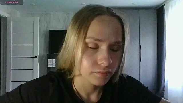 Annie_Cohn live cam on StripChat