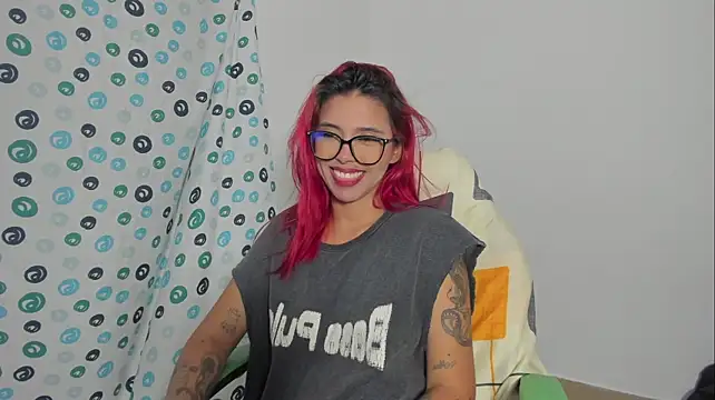 LilithLuxorr_