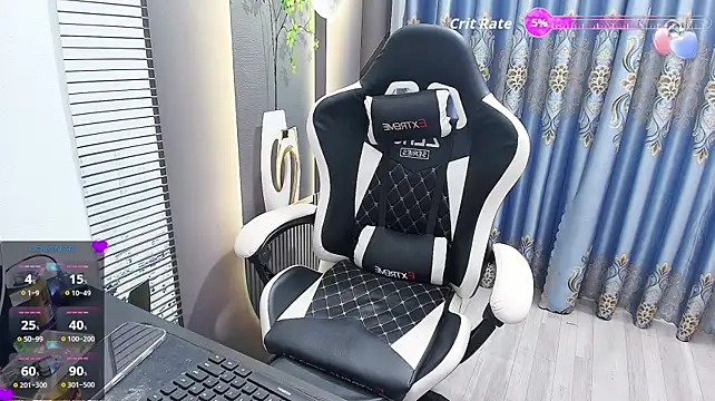 Naughty___asian webcam