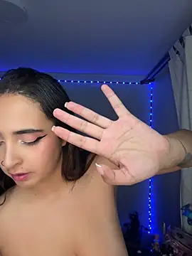 amberoficiall_ (F young) - NAKED NOOOOOW (PUBLIC SHOW)👀💖