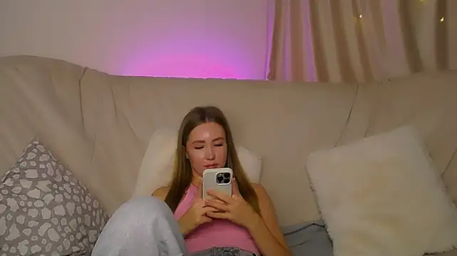 EllyColins
