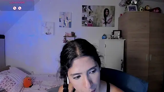 veronikolsen- (F young) - Undress me and put my pussy on your face