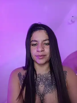 laura_22x