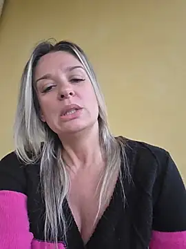 Webcam porno en directo de SpicyVicky