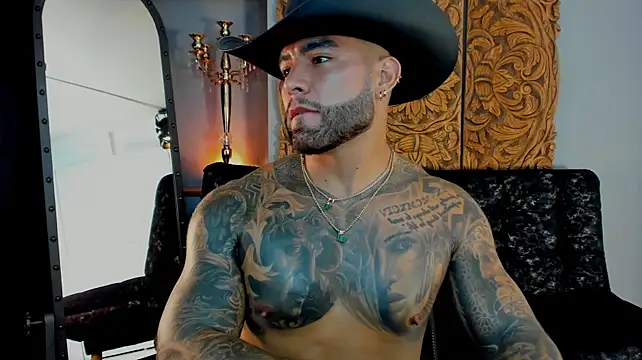 Aaron_Vega webcam
