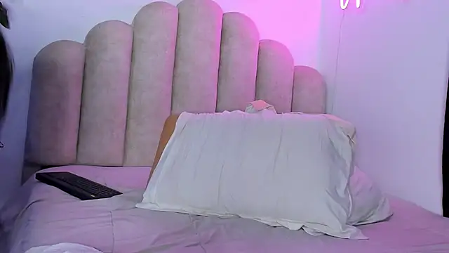 Naomi_Asasha