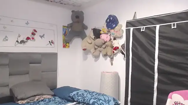 Sharloth_milf