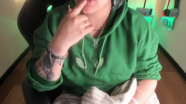 lucky-leah