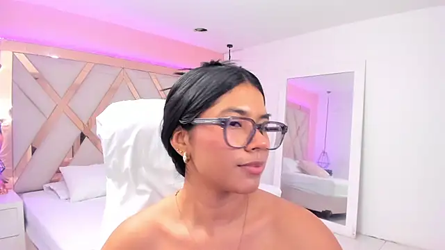 samantaa_shy