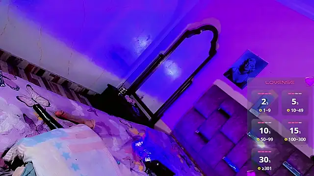 Mia_Castro_xx