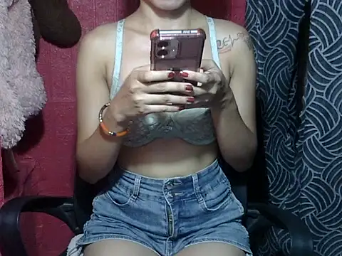 Horny_WetPussy
