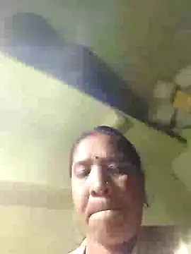 HotLoomaraj29
