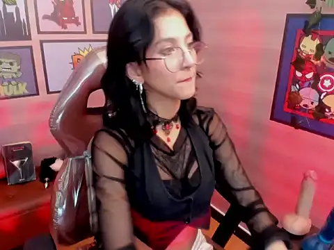 Mimi_Darling_