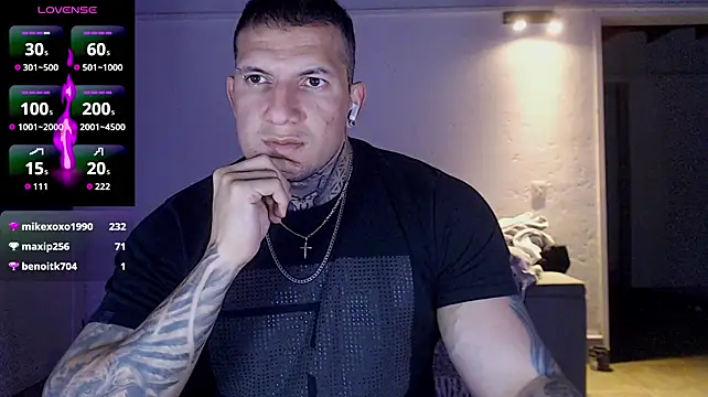 Shane_Clay on Stripchat