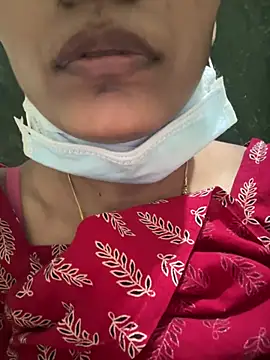 Priyaa_bold