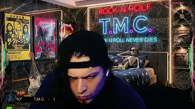 chino_roz webcam
