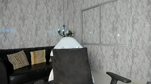 Slim_Petitee