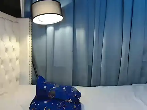Wild_khalifa live cam on StripChat