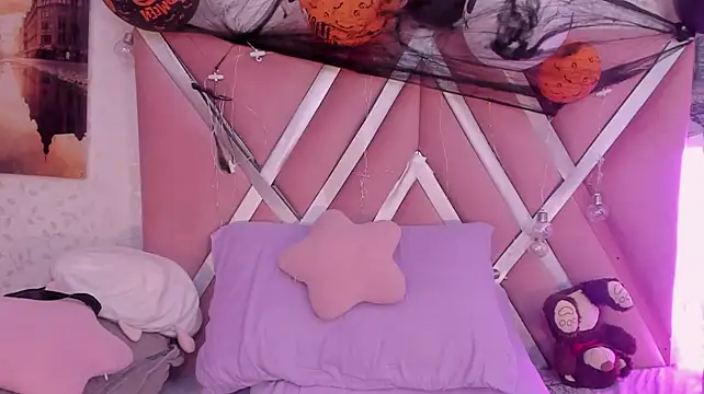 aniemorningstar live cam on StripChat