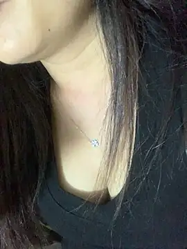 dgggg12345 live cam on StripChat