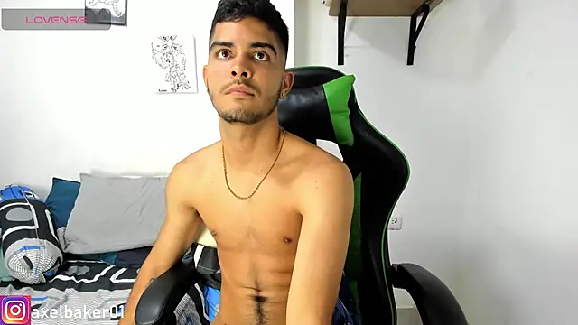 Axel_baker01
