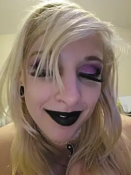Amethyst（AmethystFoxx）
